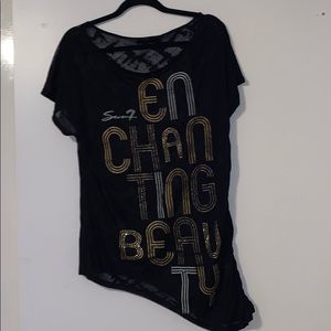 Woman’s Seven “Enchanting Beauty” Top